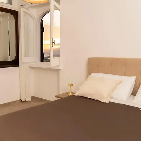 Casa Ilios Vista Mare E Montagna - Borgo *