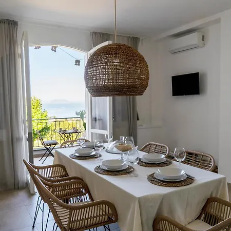 Appartement Casa Ilios Vista Mare E Montagna - Borgo *